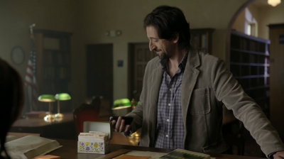 Adrien_Brody_in__The_Library_Book____Jameson_First_Shot_2015_mp45B2020-06-26_15-31-22_9465D.jpg