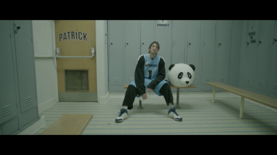 Adrien_Brody_in__The_Mascot____Jameson_First_Shot_2015_2_mp45B2020-06-26_15-41-58_4705D.jpg